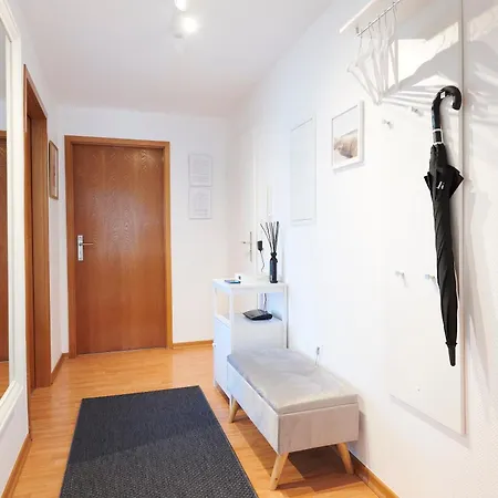 Lichtdurchflutende Wohnoase-stilvoll-ruhig-kostenloser Parkplatz- 24-7 Self Check-in, Bis Zu 5 Personen, Sehr Geraeumig Apartmán Paderborn