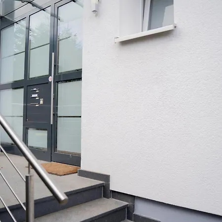 公寓 Lichtdurchflutende Wohnoase-kamin-ruhig-kostenloser Parkplatz- 24-7 Self Check-in, Bis Zu 5 Personen, Sehr Geraeumig