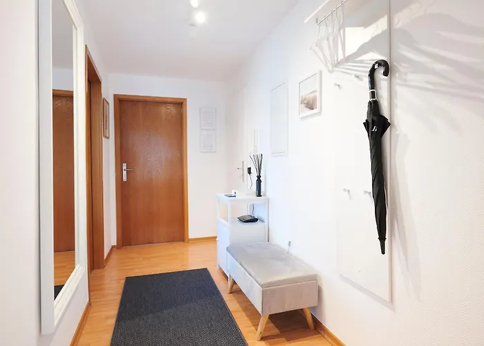 Lichtdurchflutende Wohnoase-stilvoll-ruhig-kostenloser Parkplatz- 24-7 Self Check-in, Bis Zu 5 Personen, Sehr Geraeumig 公寓 帕德博恩